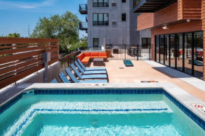 Luxury 1 Br Apt In Dwntwn Dsm Hot Tub!